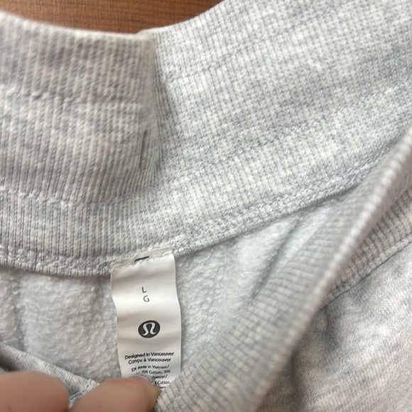Lululemon Athletica Light Gray Sweatpants - Picture 2 of 3
